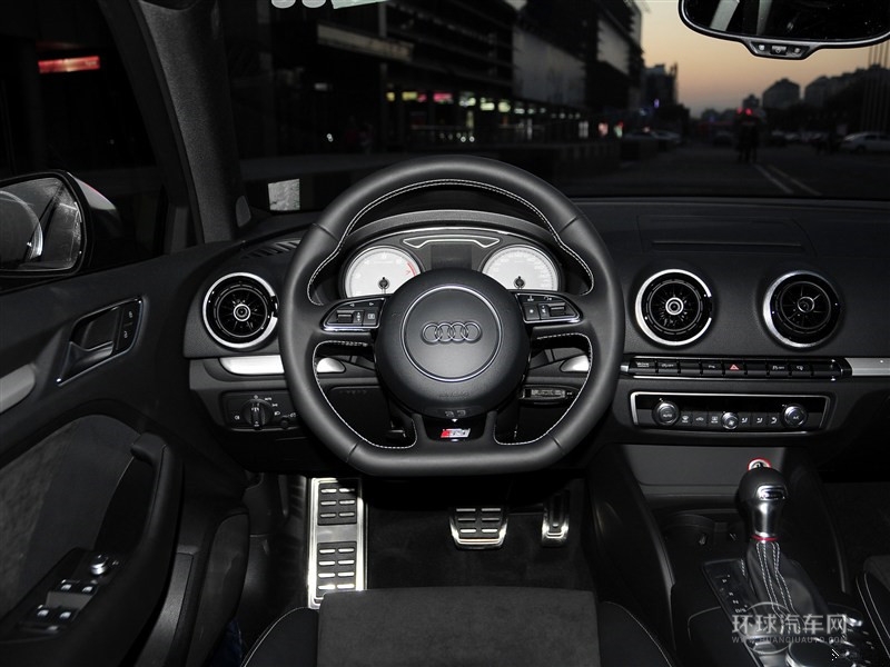 2015款 S3 2.0T Limousine
