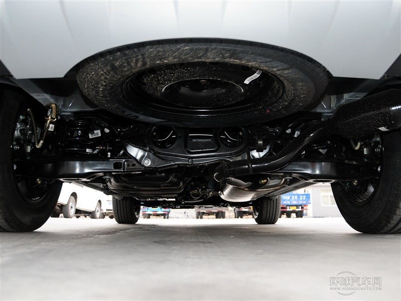 2015款 運動版 2.0L 自動尊享型