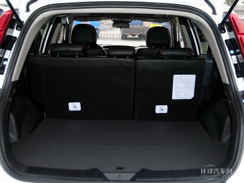 2015款 運動版 2.0L 自動尊享型