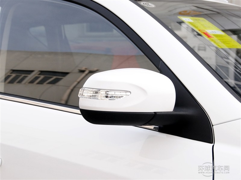 2015款 運動版 2.0L 自動尊享型