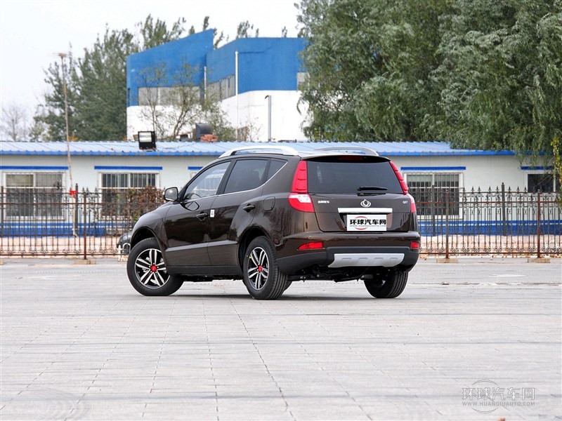 2015款 運動版 2.0L 自動尊貴型