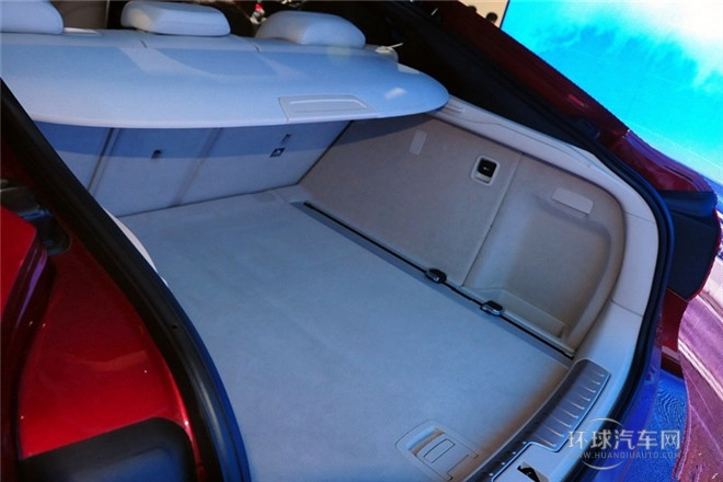 2015款 xDrive50i M運(yùn)動型