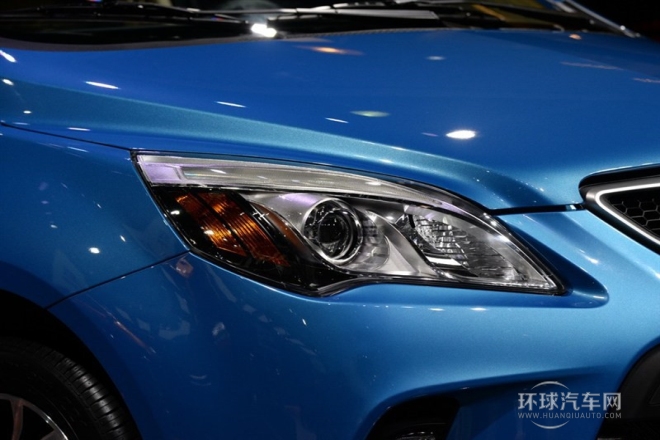 2015款 兩廂 1.5L 自動(dòng)樂(lè)尚版