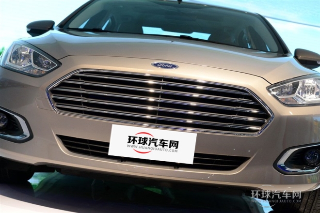 2015款 1.5L 手動(dòng)時(shí)尚型