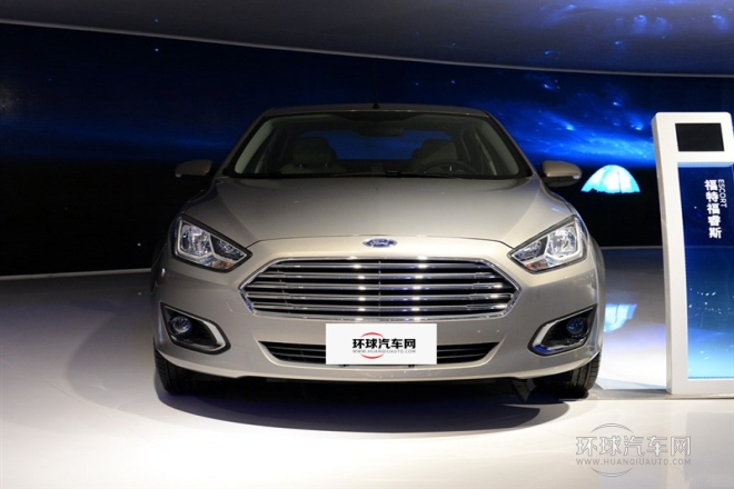 2015款 1.5L 手動時尚型