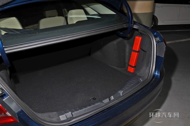 2015款 1.5L 自動(dòng)舒適型