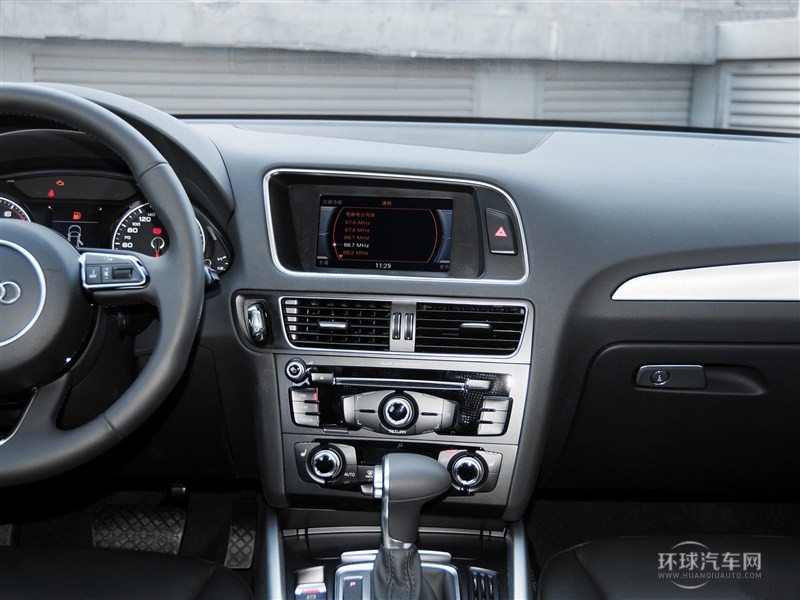 2015款 40 TFSI 技術(shù)型