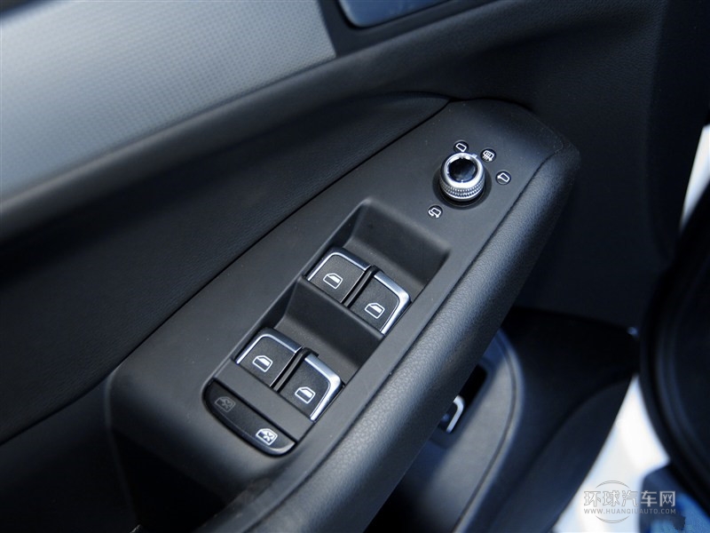 2015款 40 TFSI 技術型