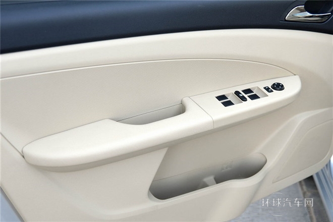 2015款 1.5L 手動金鉆型