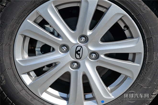 2015款 1.5L 手動金鉆型