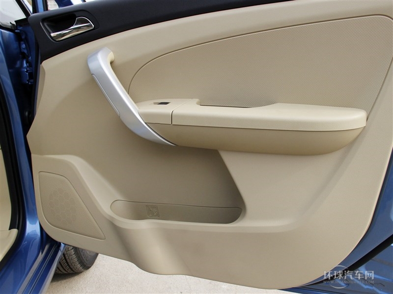 2015款 1.5L 手動黃鉆型