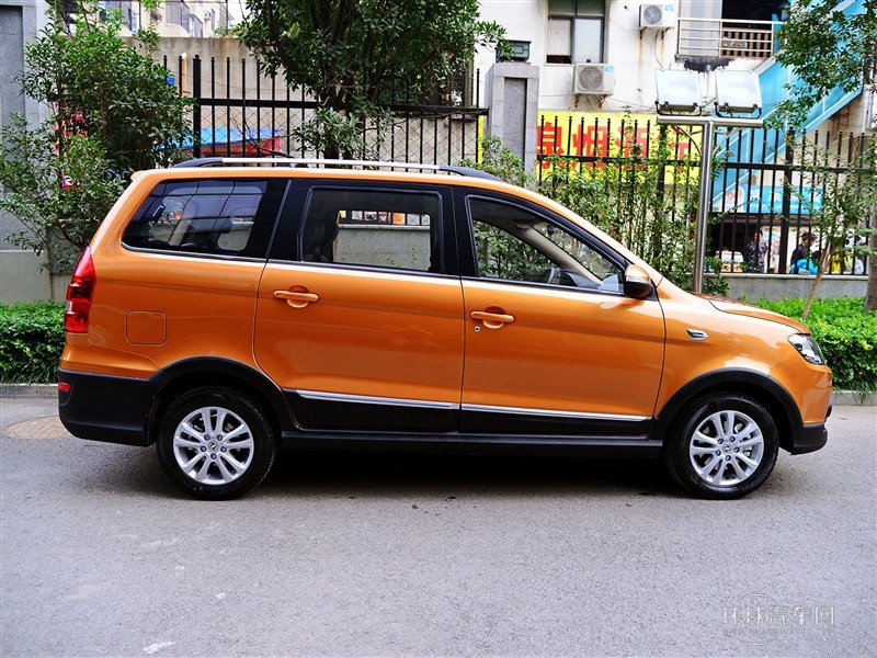 2015款 1.5L 360豪華型4A91S