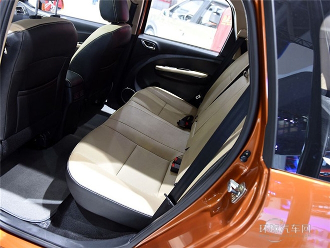 2015款 1.5L 尊享型