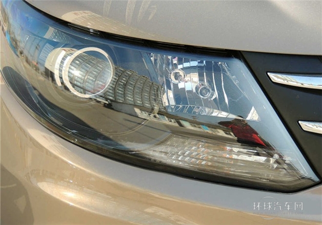 2015款 1.8T 旗艦型