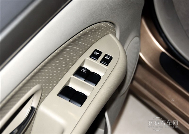 2014款 1.6L 手動(dòng)智驅(qū)精英型