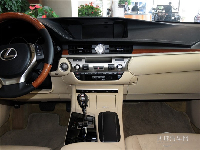 2014款 250 豪華版