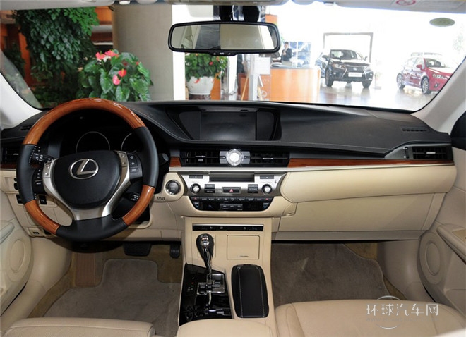 2014款 250 豪華版