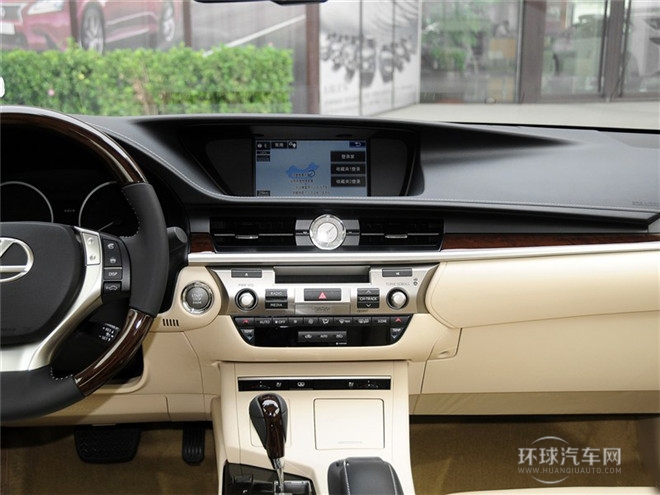 2014款 350 尊貴版