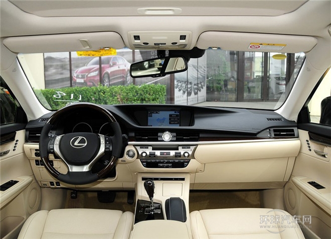 2014款 350 尊貴版