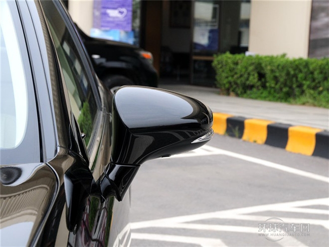 2014款 350 尊貴版