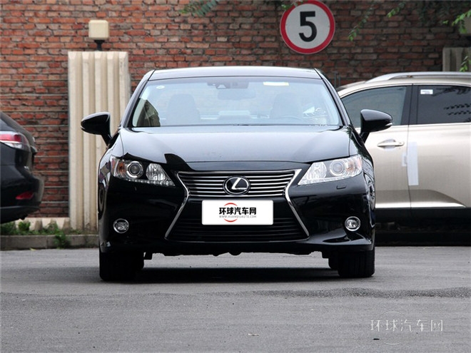 2014款 350 尊貴版