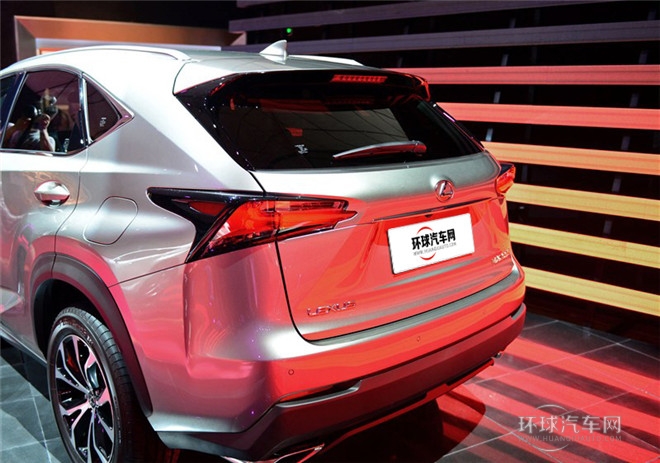 2015款 200t 全驅 F SPORT