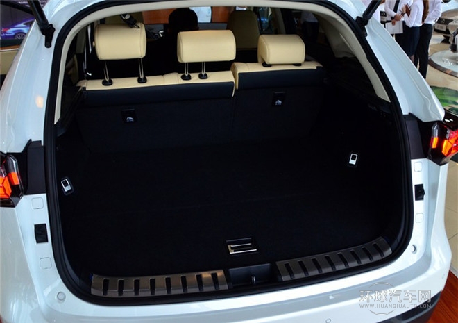 2015款 300h 全驅(qū) 鋒芒版