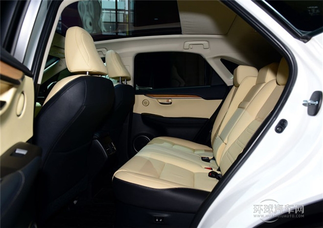 2015款 300h 全驅(qū) 鋒芒版