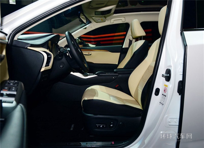 2015款 300h 全驅 鋒芒版