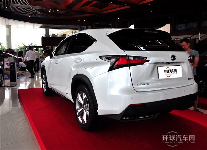 2015款 300h 全驅 鋒芒版