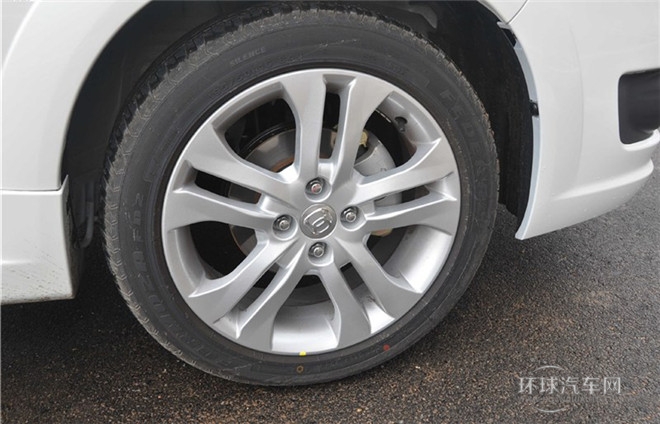 2014款 兩廂 1.4L 手動夢想型