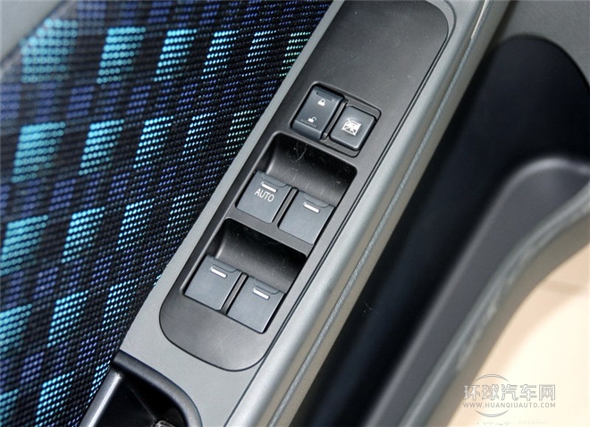 2014款 兩廂 1.4L 手動幸福型