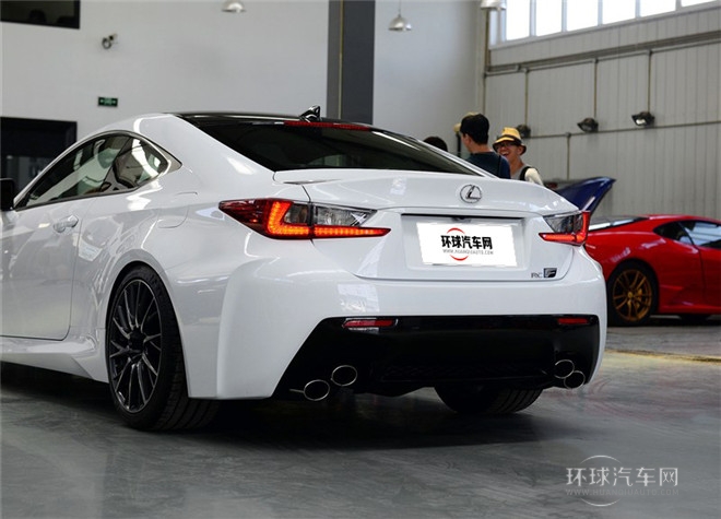 2015款 F 5.0L 碳纖維版