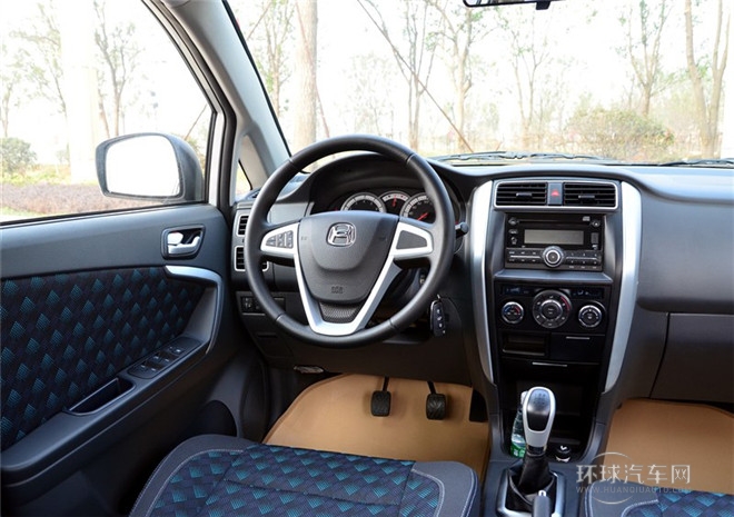 2014款 三廂 1.4L 手動(dòng)理想型