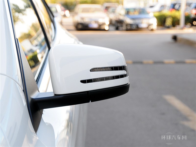 2015款 GLA 260 4MATIC