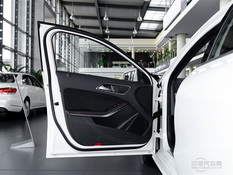 2015款 A 200 限量運動版