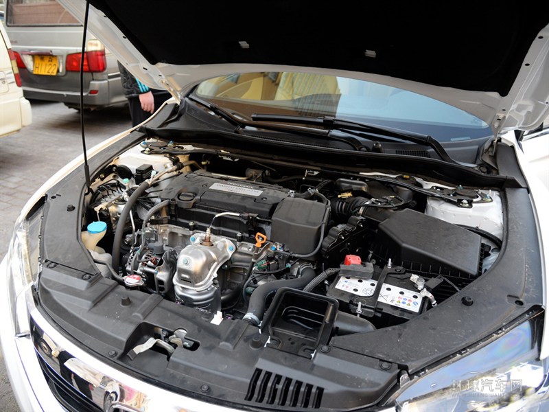 2015款 2.4L 尊貴版