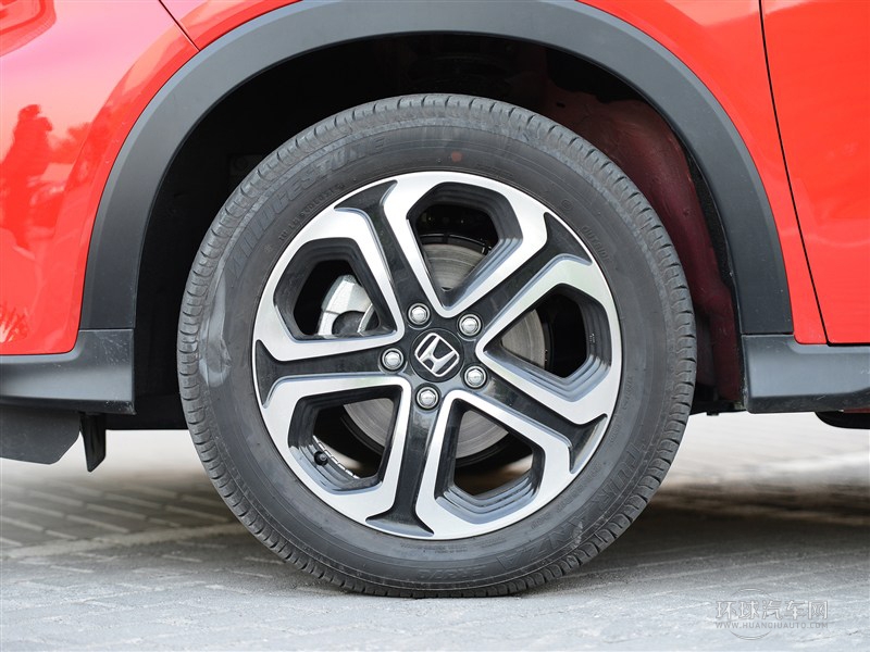 2015款 1.8L VTi CVT豪華版