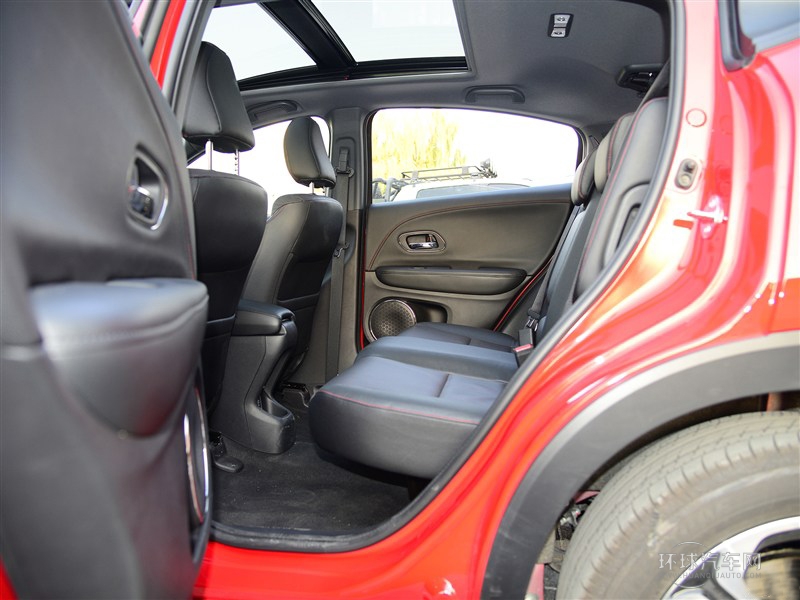 2015款 1.8L VTi CVT豪華版