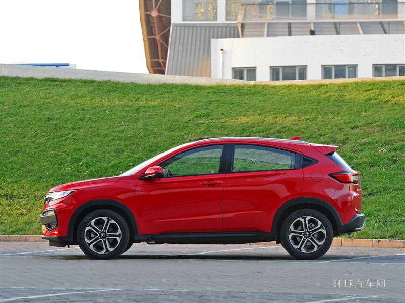 2015款 1.8L VTi CVT豪華版