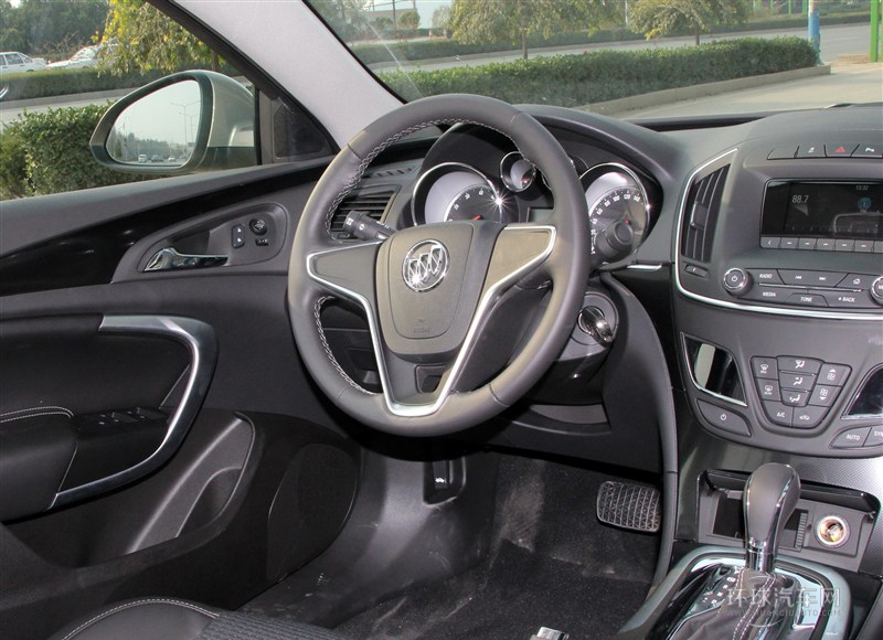 2015款 1.6T 領先技術型