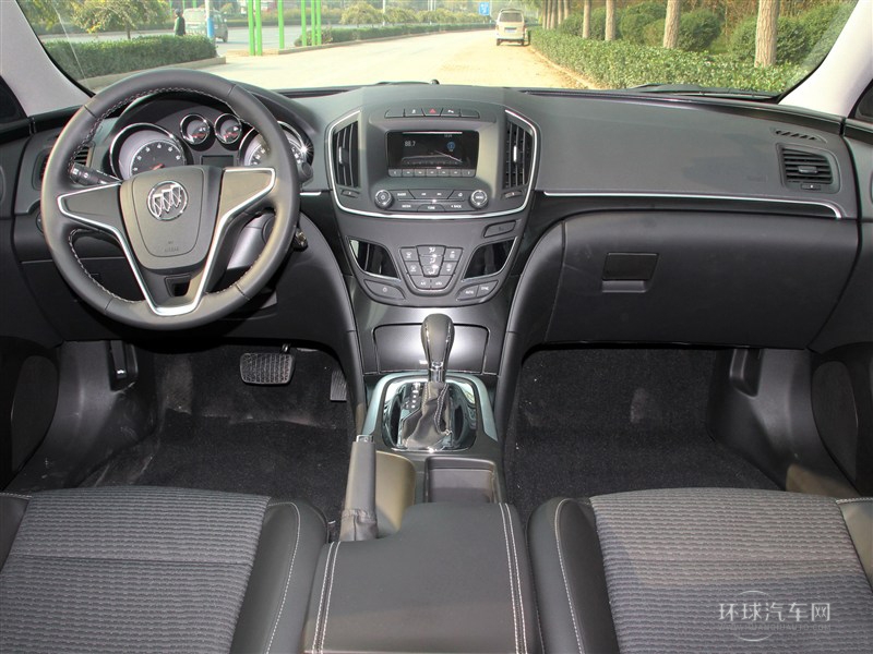 2015款 1.6T 領先技術型