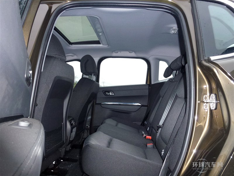 2015款 2.0L 自動經典版