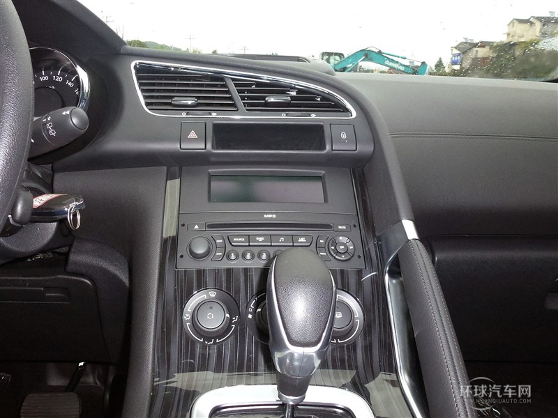 2015款 2.0L 自動經典版