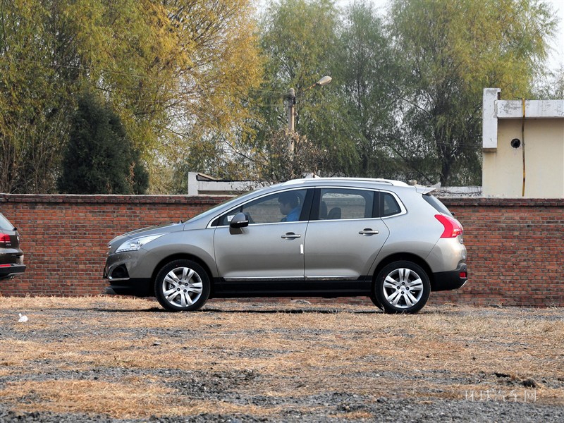 2015款 2.0L 自動(dòng)潮流版