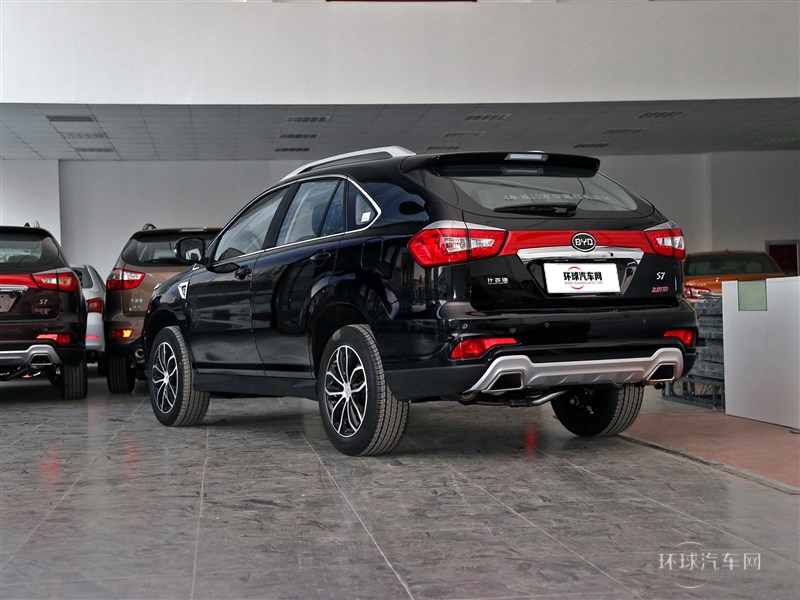 2015款 2.0TID 尊貴型
