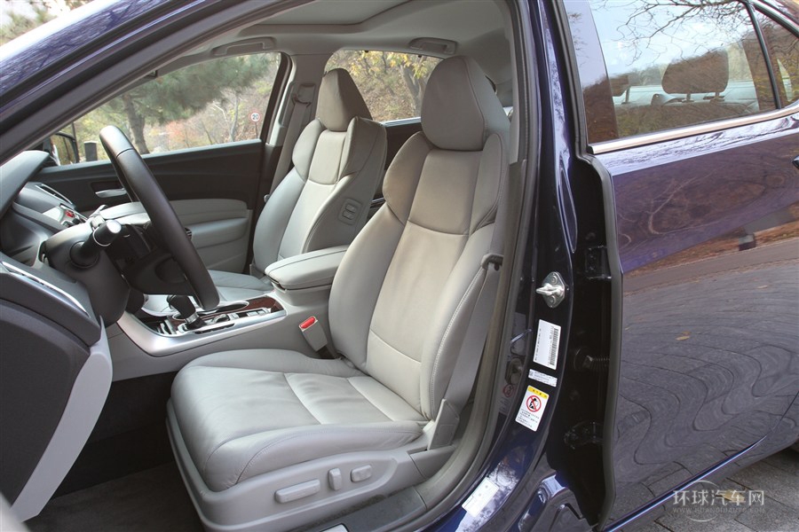 2015款 2.4L 豪華版