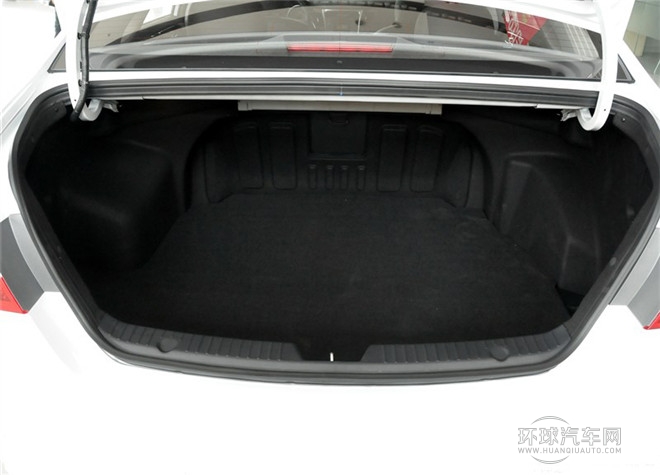 2014款 2.0L 自動豪華版