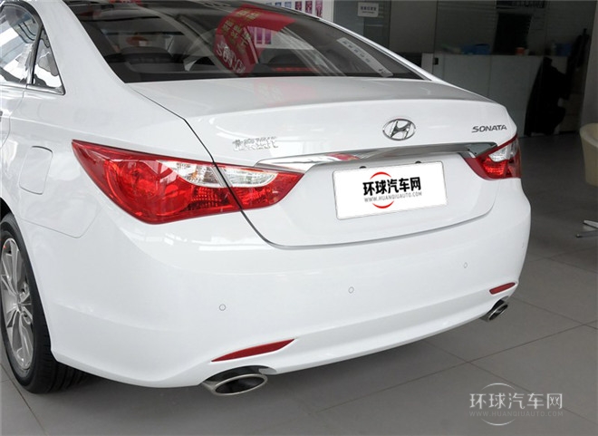 2014款 2.0L 自動豪華版