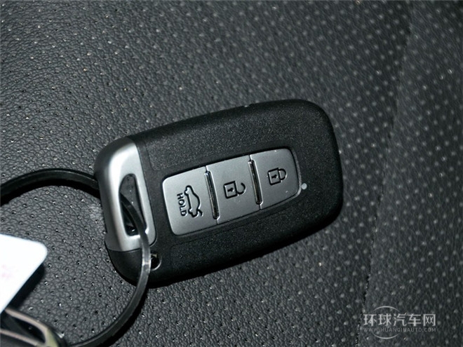 2014款 2.0L 自動(dòng)領(lǐng)先型